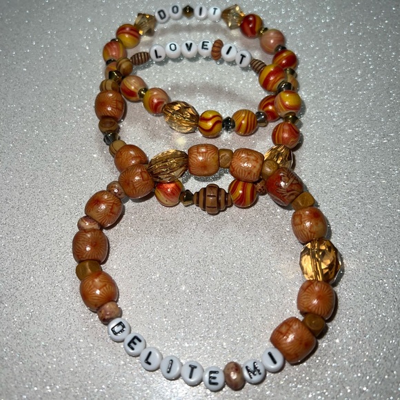 Delite Mi, Love it, Do it Handmade Motivational Stretchy  Bracelet Set - Picture 1 of 5